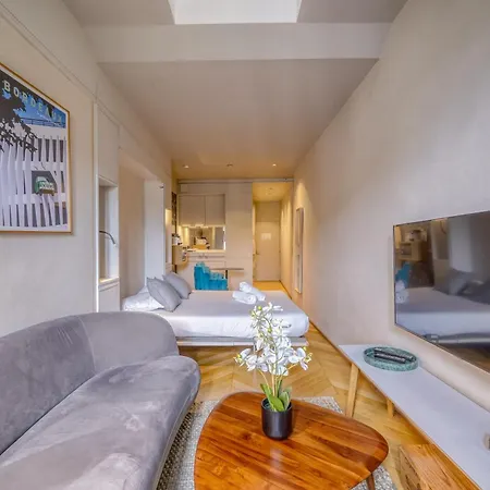 La By Cocoonr 波尔多